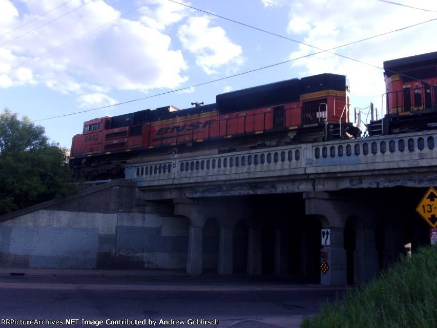 BNSF 8442
